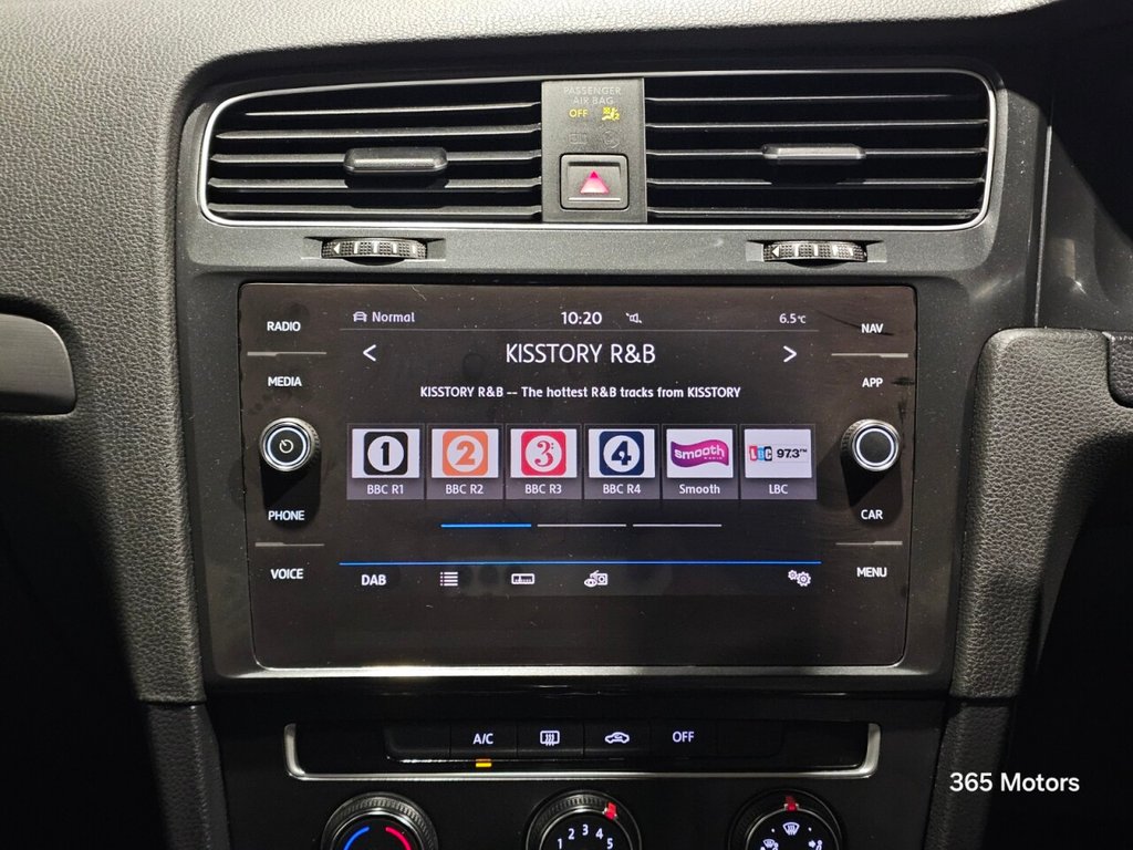 Used Volkswagen Golf 2017 for sale - 77477752: Photo 37