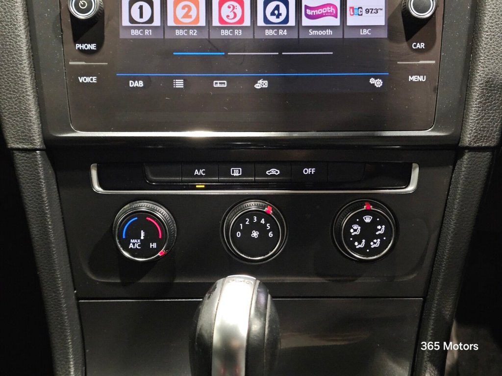 Used Volkswagen Golf 2017 for sale - 77477752: Photo 39