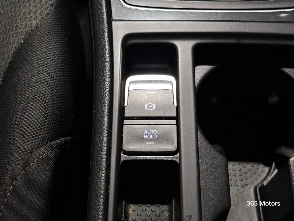 Used Volkswagen Golf 2017 for sale - 77477752: Photo 42