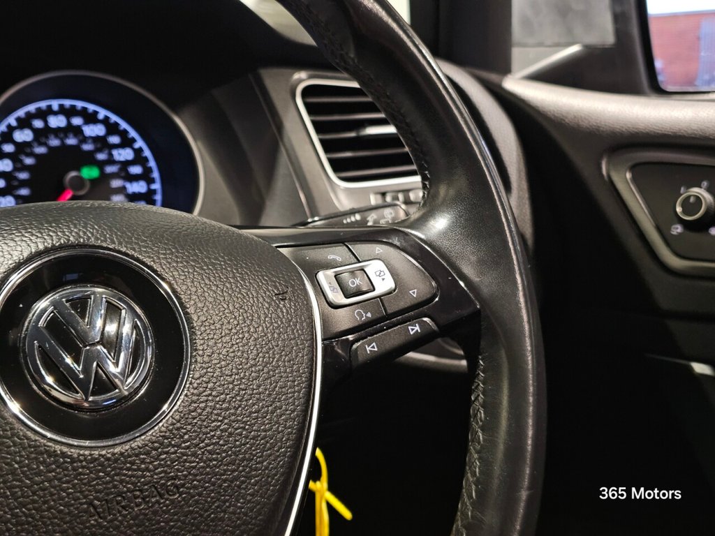 Used Volkswagen Golf 2017 for sale - 77477752: Photo 44