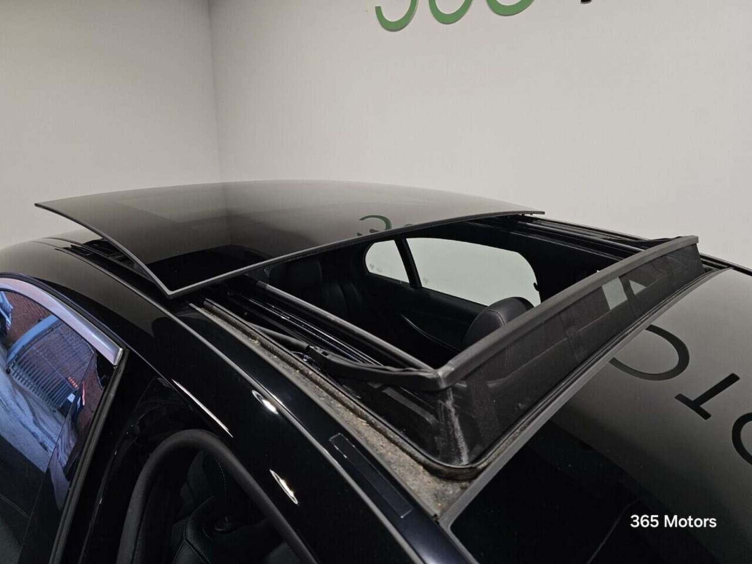 Used Mercedes-Benz E Class 2017 for sale - 78149546: Photo 21