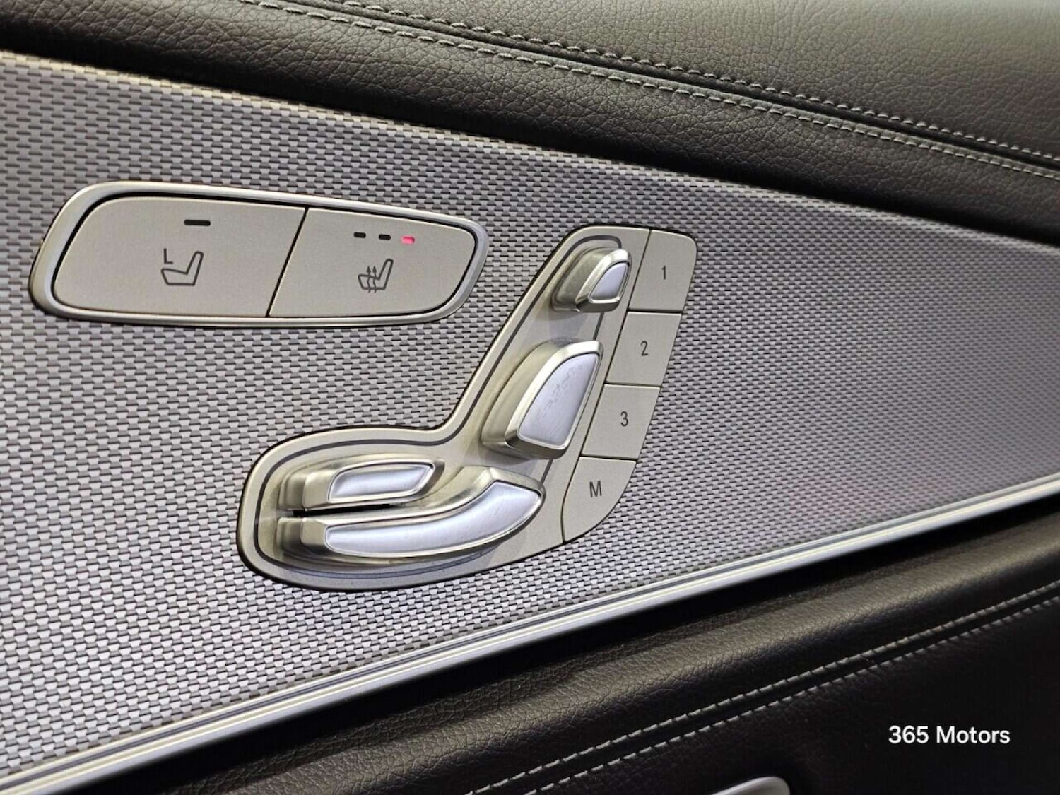 Used Mercedes-Benz E Class 2017 for sale - 78149546: Photo 24