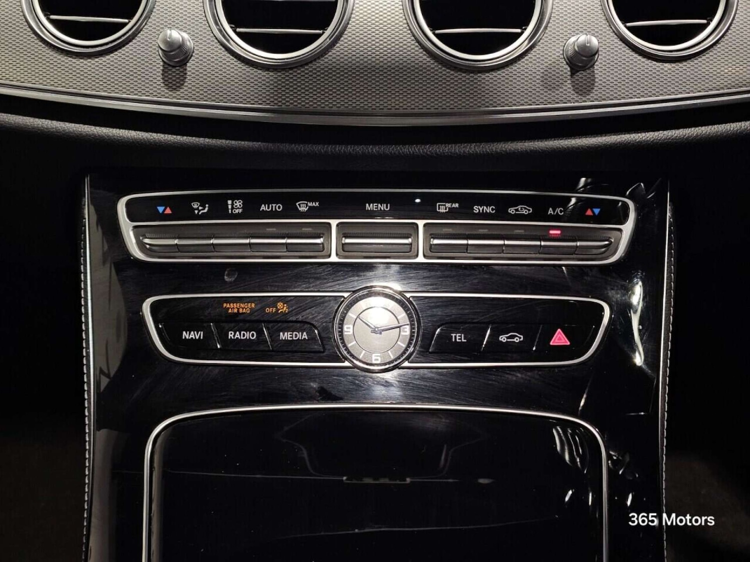 Used Mercedes-Benz E Class 2017 for sale - 78149546: Photo 34