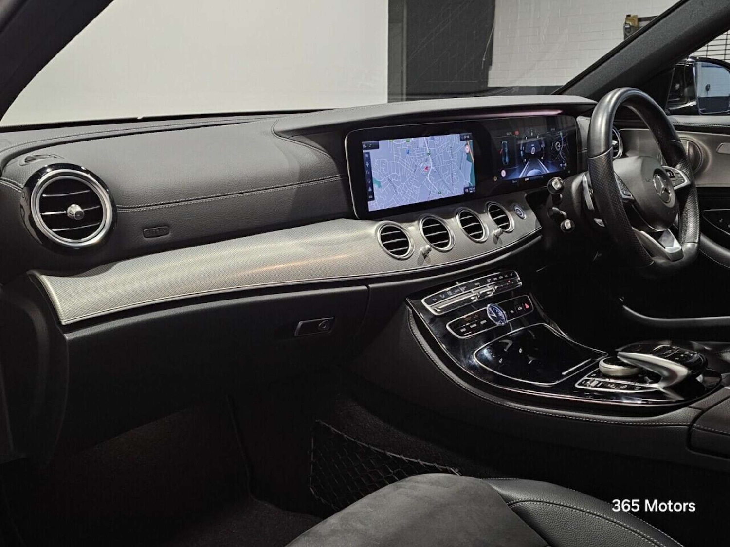 Used Mercedes-Benz E Class 2017 for sale - 78149546: Photo 5