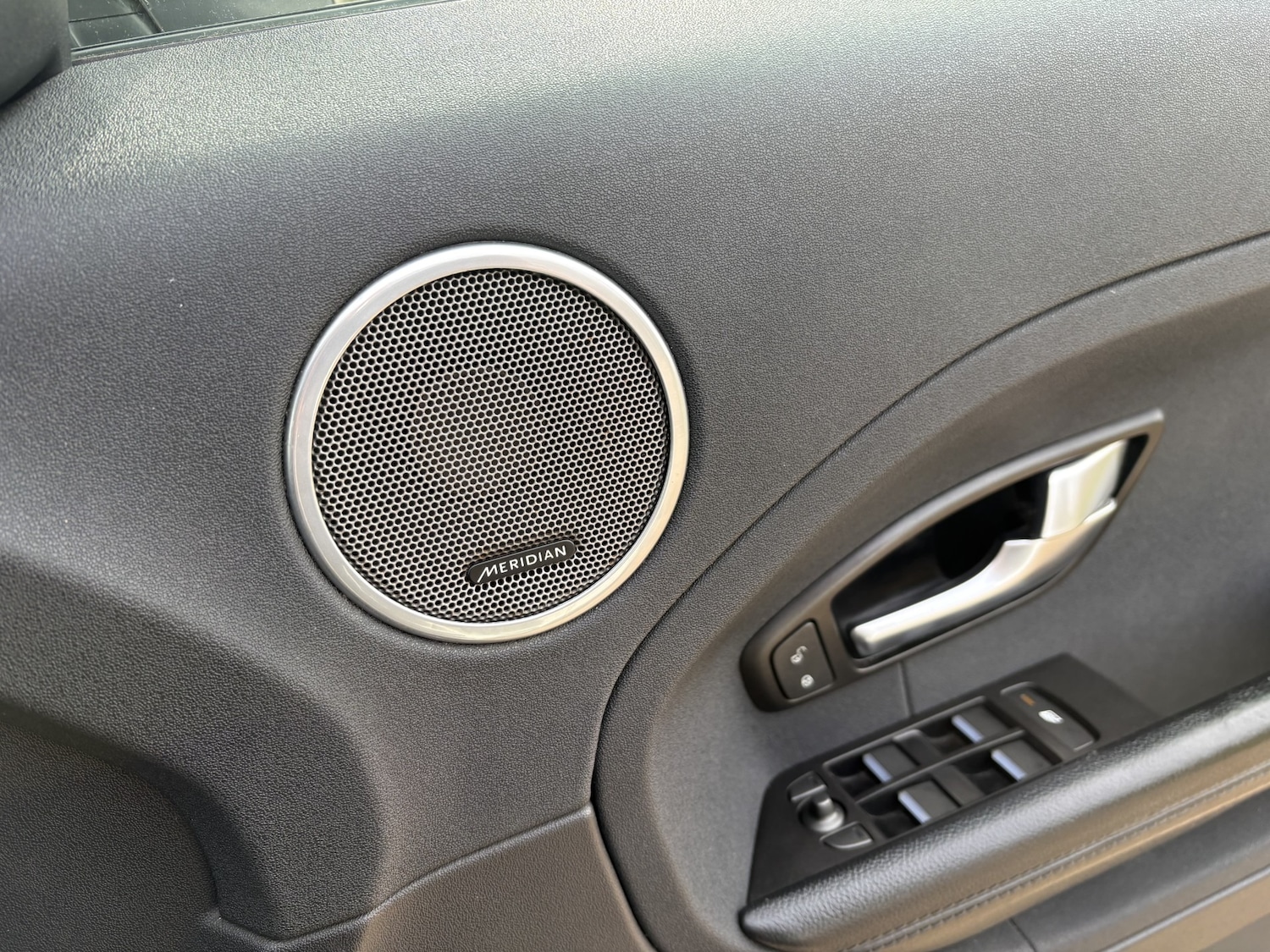 Used Land Rover Range Rover Evoque 2015 for sale - 77990332: Photo 14