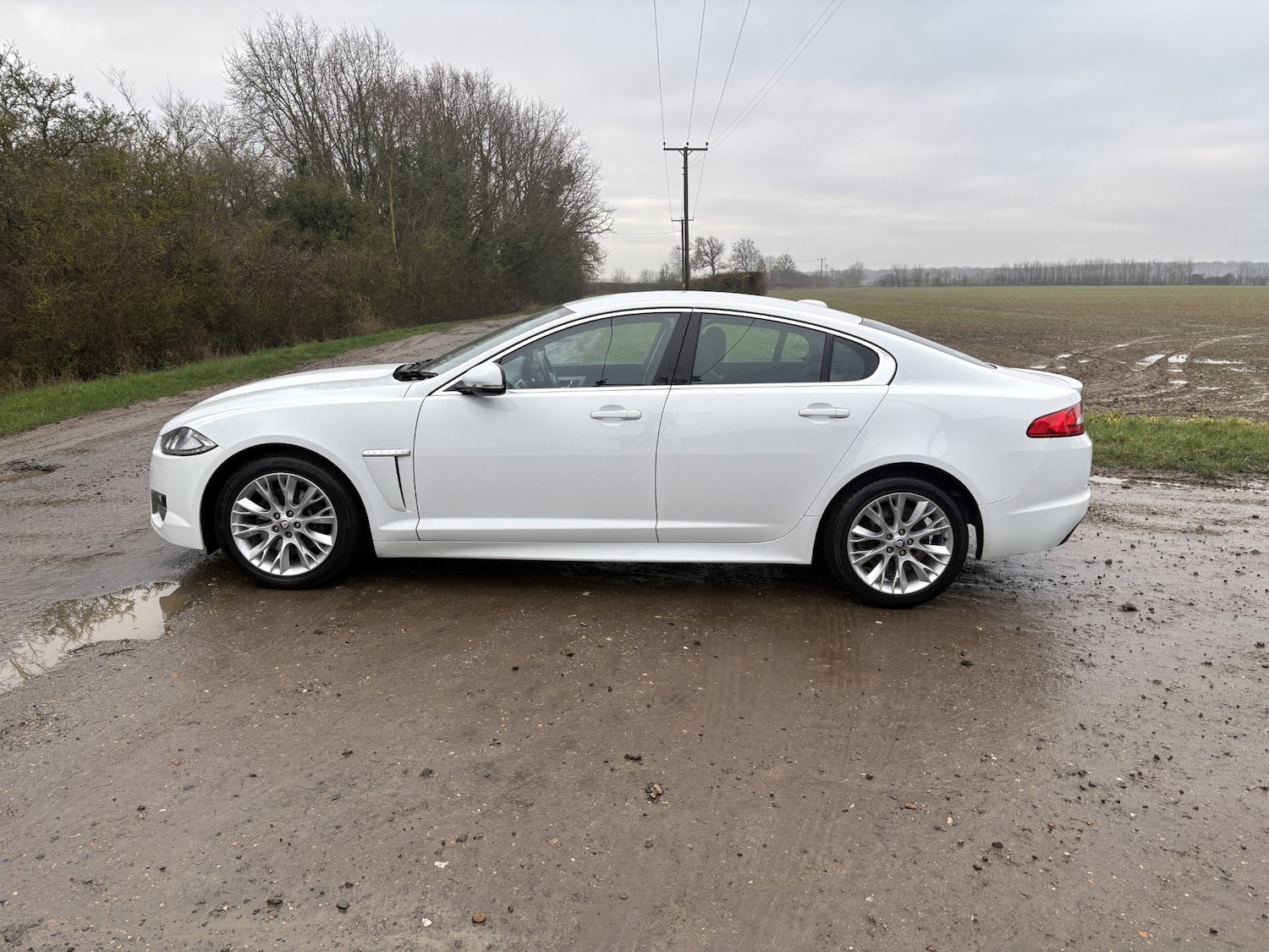 Used Jaguar XF 2012 for sale - 77437950: Photo 4