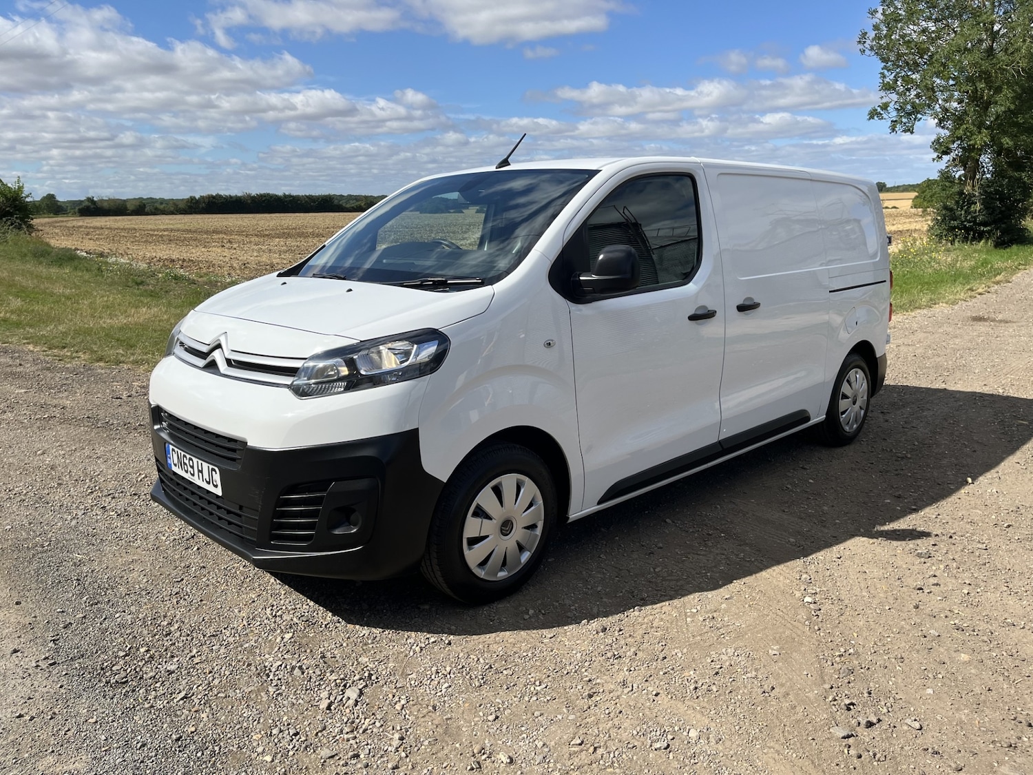 Used Citroen Dispatch 2019 for sale - 76478284: Photo 2