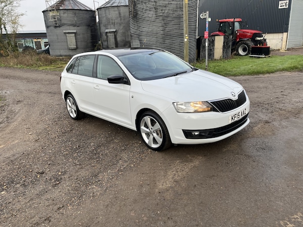 Used Skoda Rapid Spaceback 2015 for sale - 73227486: Photo 11