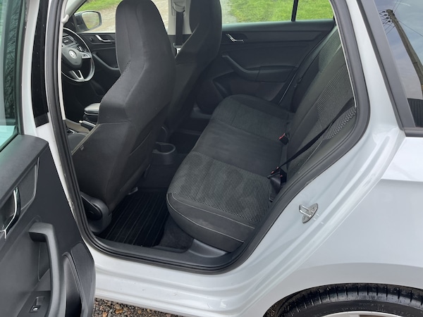 Used Skoda Rapid Spaceback 2015 for sale - 73227486: Photo 9