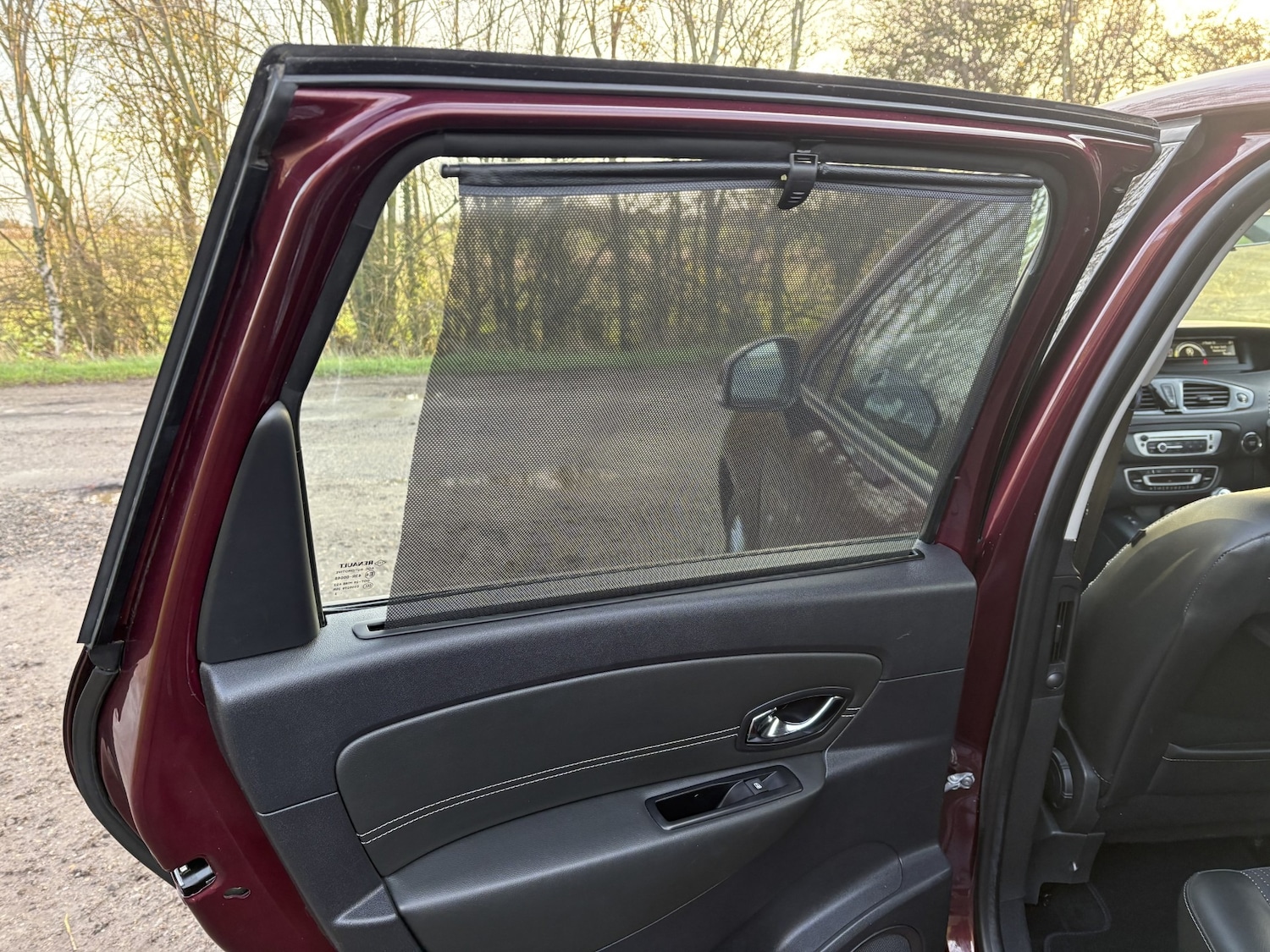 Used Renault Scenic 2013 for sale - 76738597: Photo 22