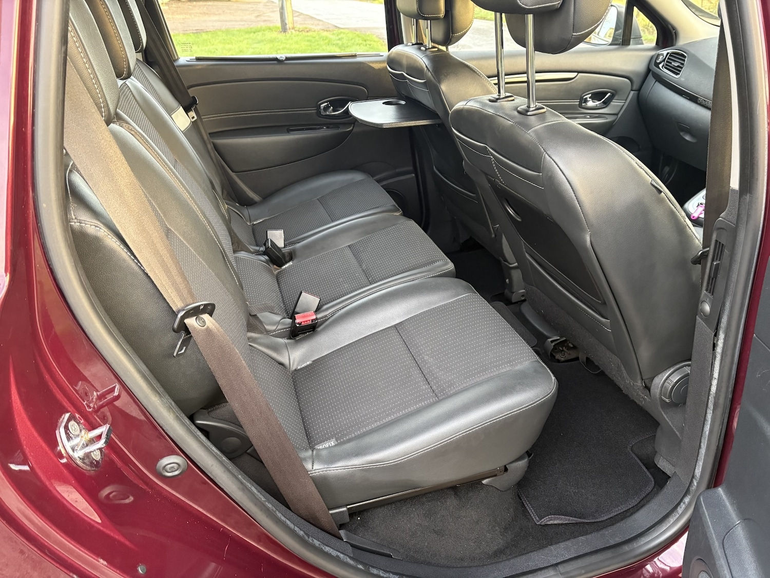 Used Renault Scenic 2013 for sale - 76738597: Photo 9