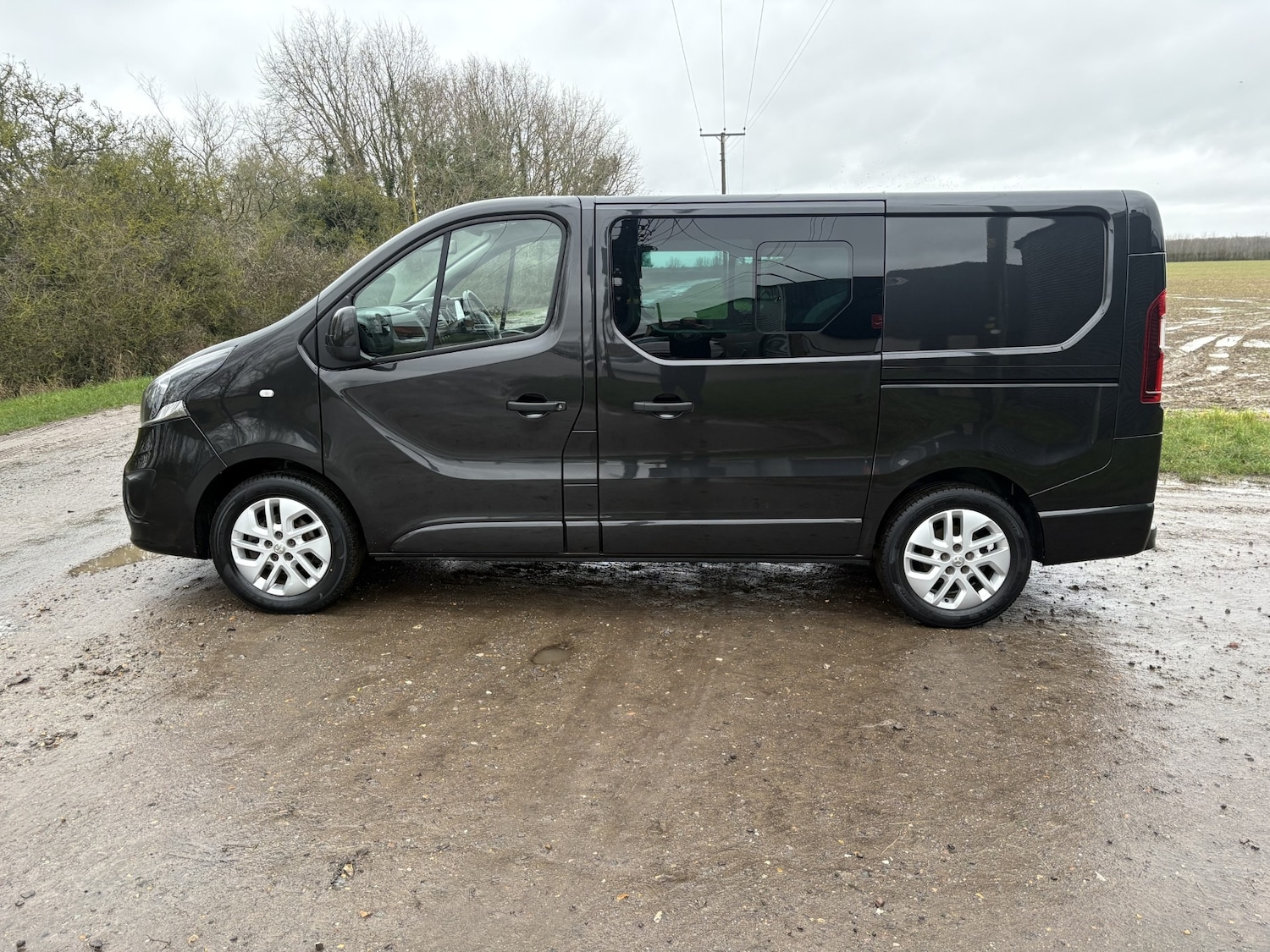 Used Vauxhall Vivaro 2016 for sale - 77340611: Photo 3