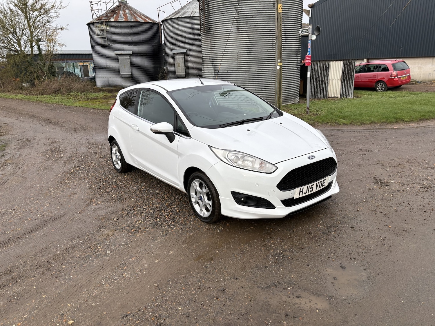 Used Ford Fiesta 2015 for sale - 77179980: Photo 12