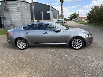 Used Jaguar XF 2012 for sale - 75526501: Photo