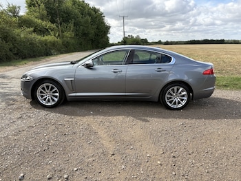 Used Jaguar XF 2012 for sale - 75526501: Photo