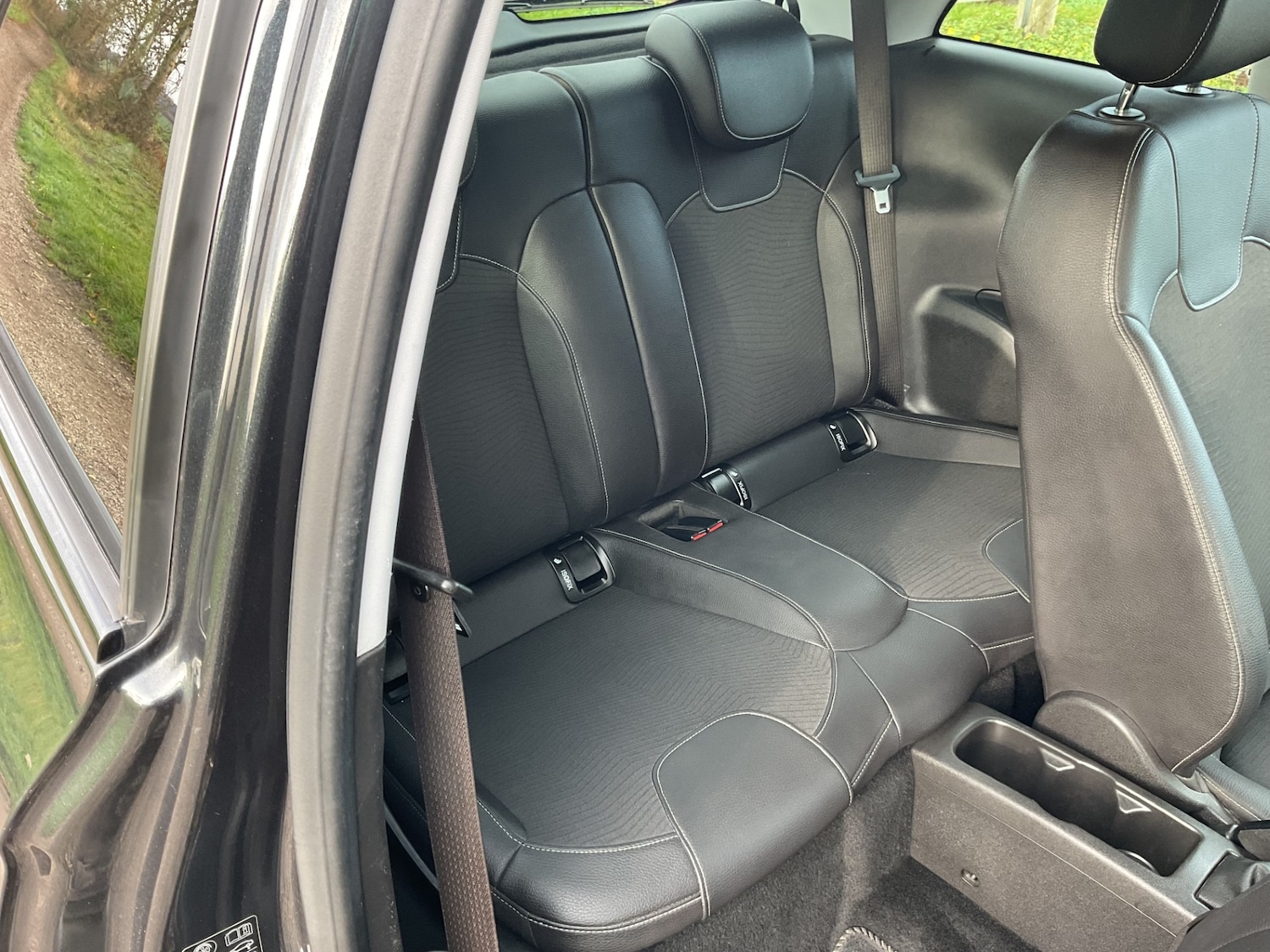 Used Vauxhall ADAM 2016 for sale - 76526486: Photo 10