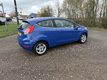 Used Ford Fiesta 2013 for sale - 76533634: Photo