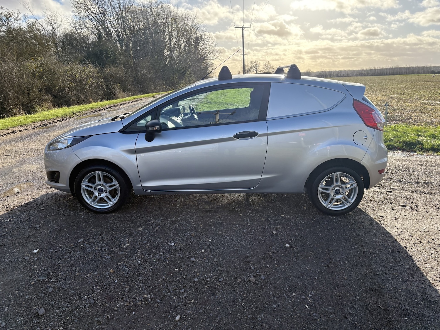 Used Ford Fiesta 2013 for sale - 76669893: Photo 4