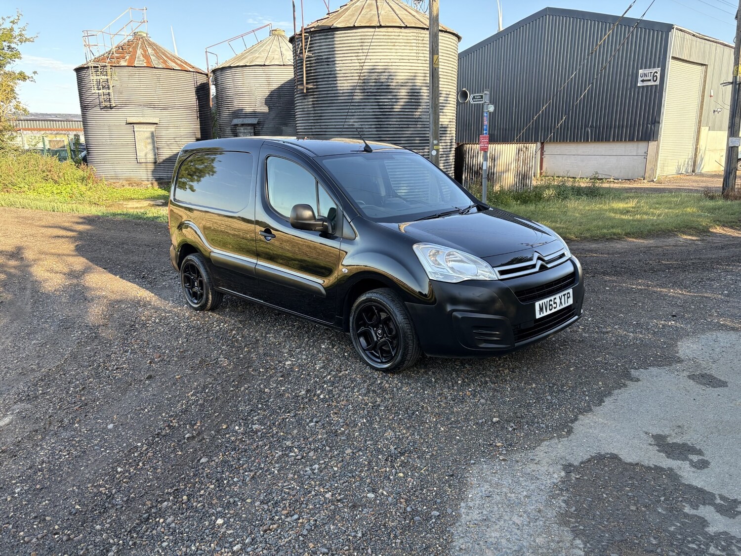 Vehicle 21