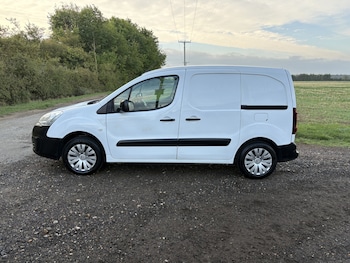 Used Citroen Berlingo 2018 for sale - 76008470: Photo
