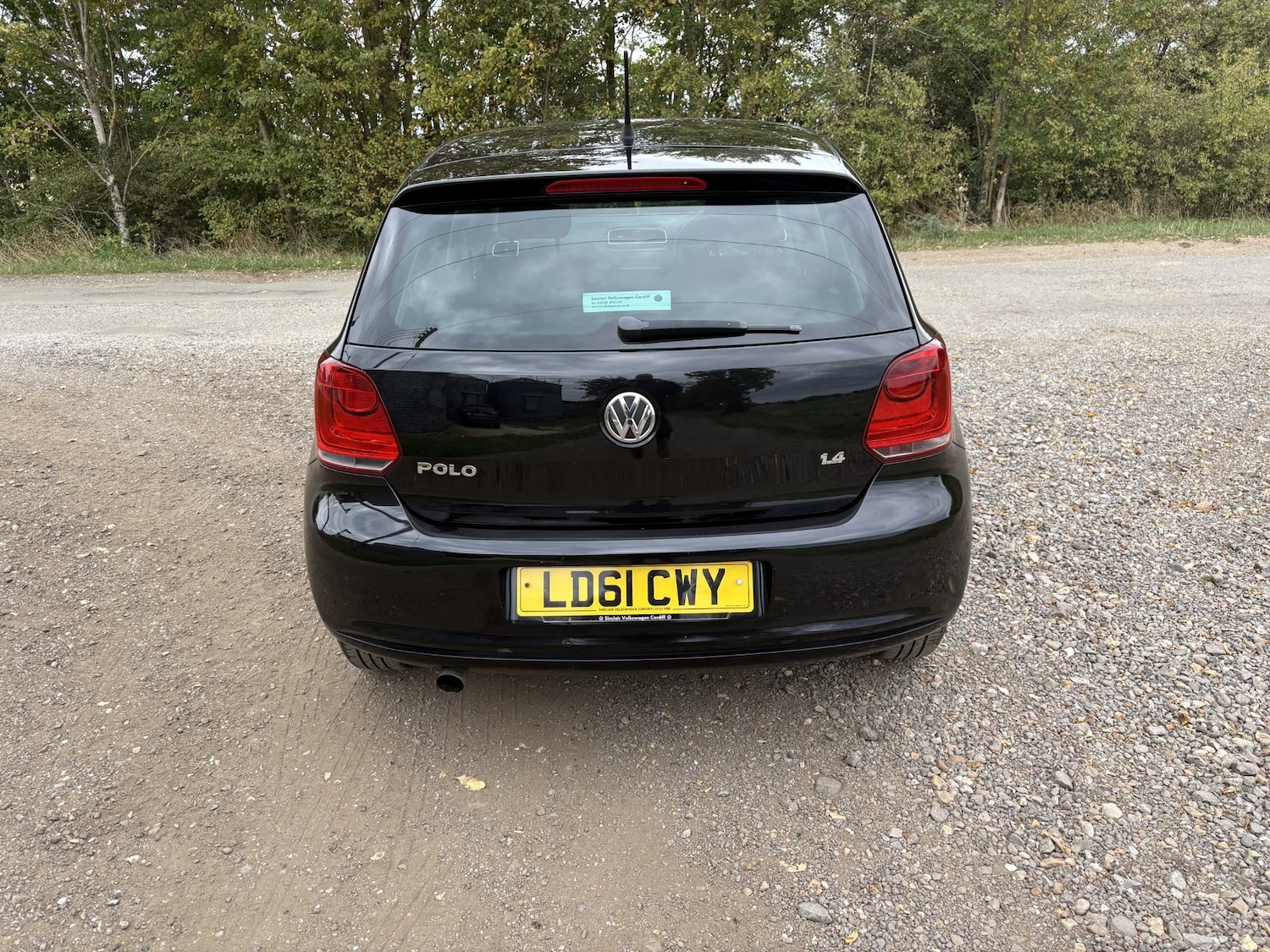 Used Volkswagen Polo 2011 for sale - 76086210: Photo 14