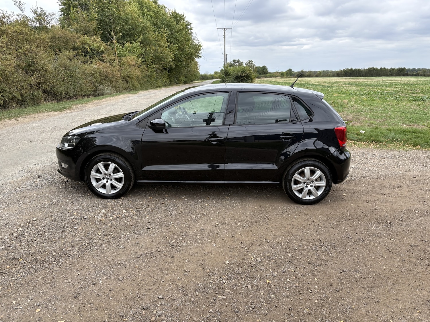 Used Volkswagen Polo 2011 for sale - 76086210: Photo 4