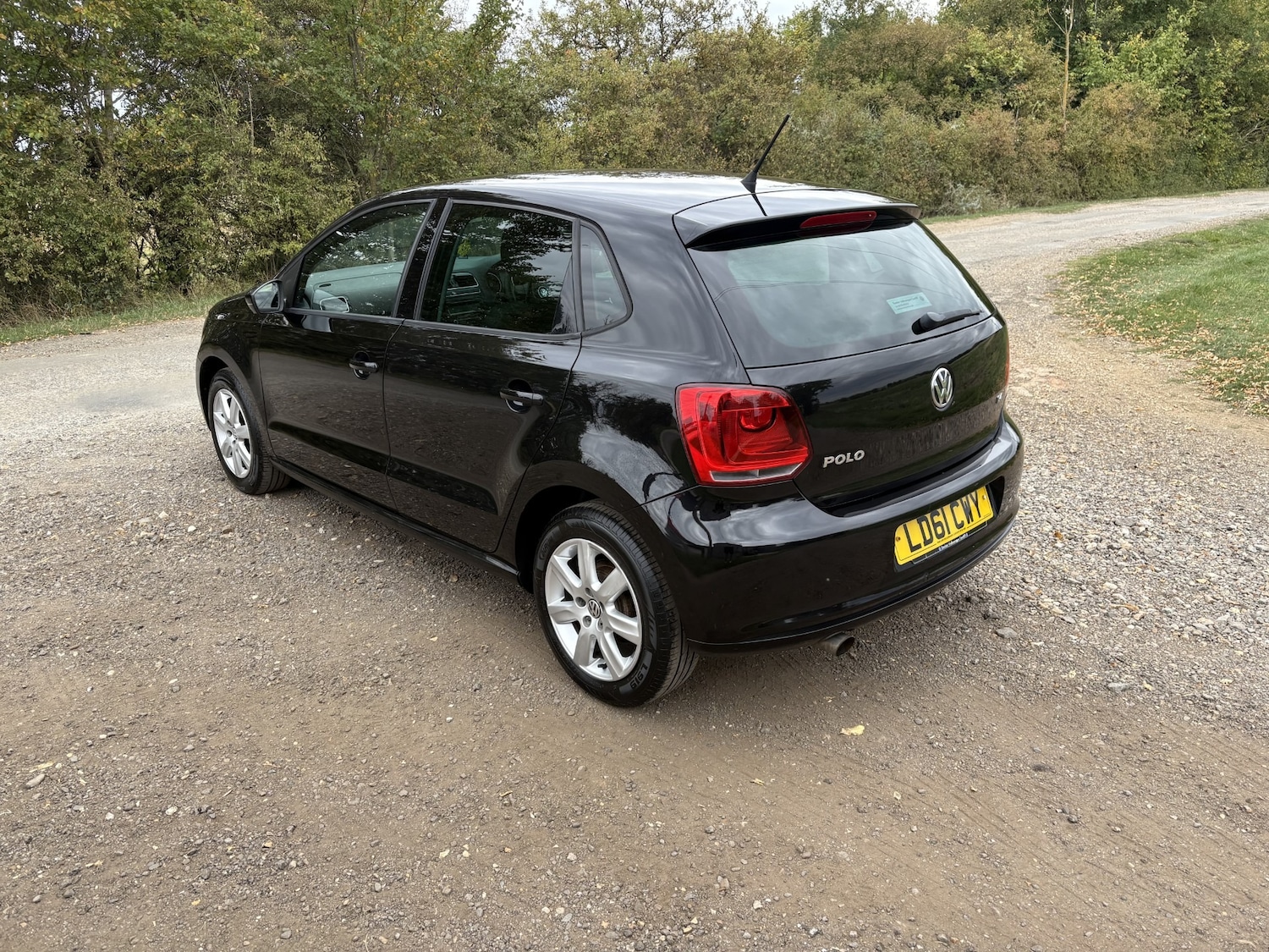Used Volkswagen Polo 2011 for sale - 76086210: Photo 7