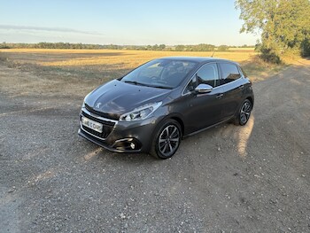 Used Peugeot 208 2019 for sale - 79474273: Photo