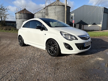 Vauxhall - Corsa