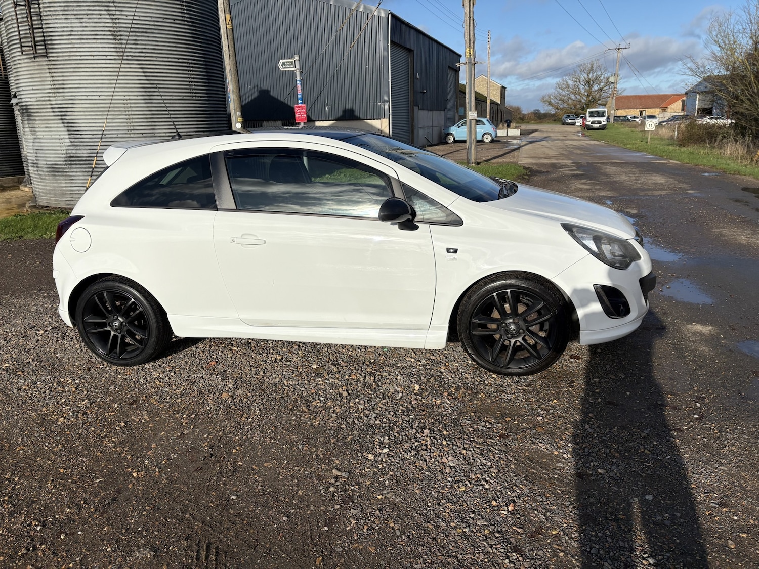 Used Vauxhall Corsa 2014 for sale - 76669899: Photo 3
