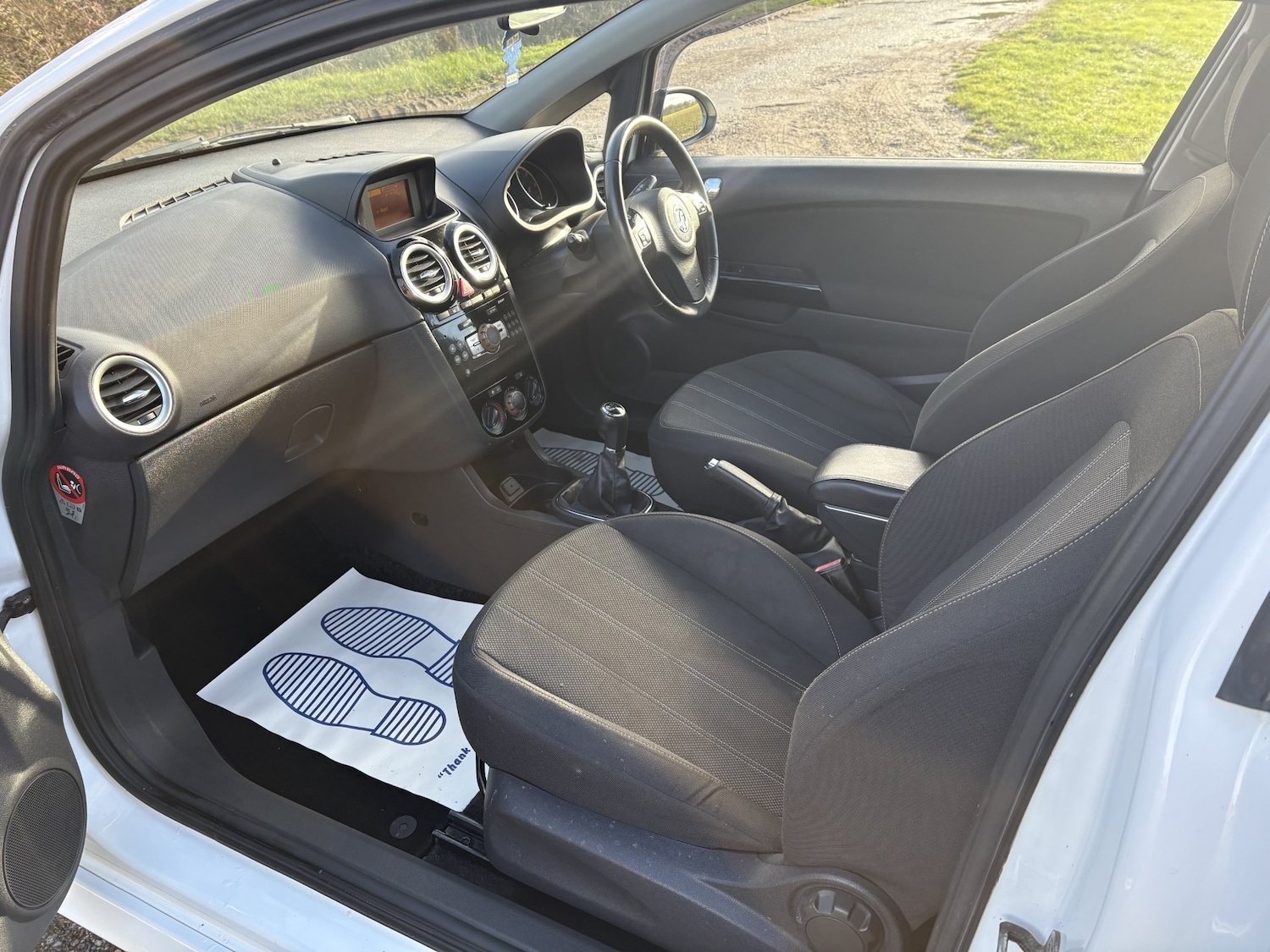 Used Vauxhall Corsa 2014 for sale - 76669899: Photo 9