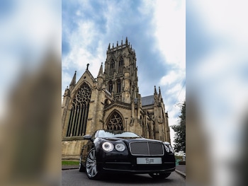 Used Bentley Flying Spur 2014 for sale - 77888413: Photo