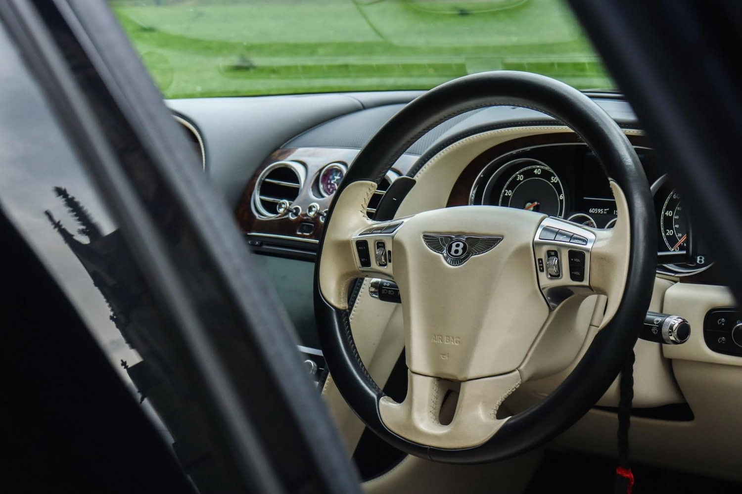 Used Bentley Flying Spur 2014 for sale - 77888413: Photo 6