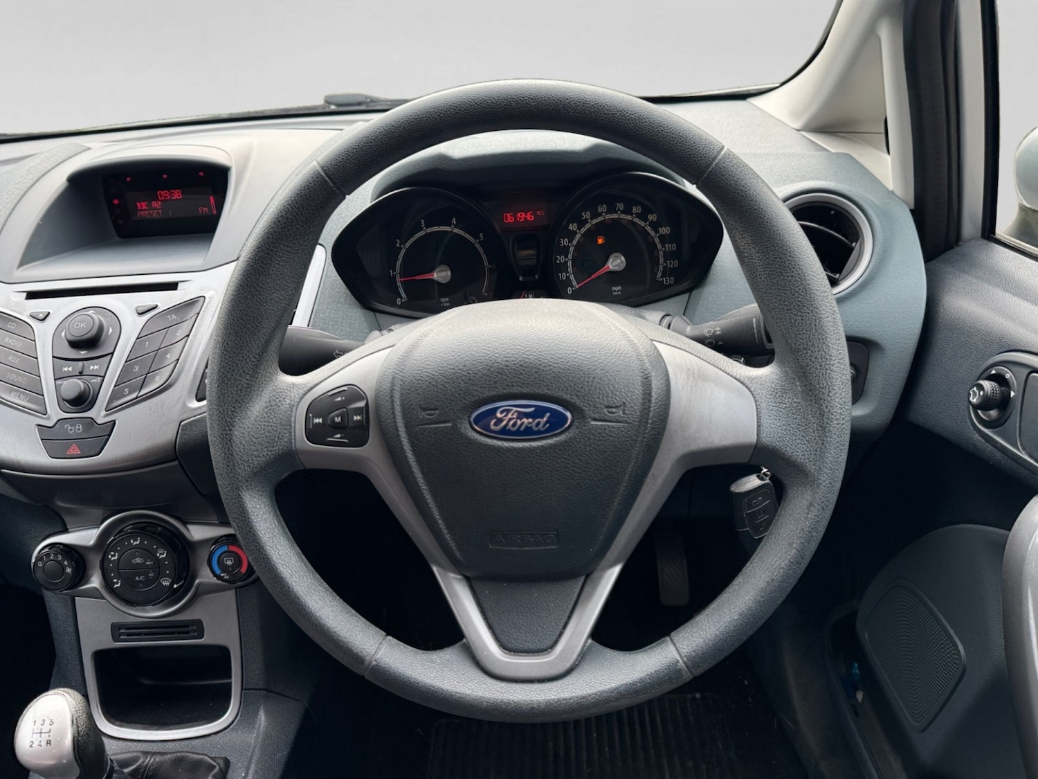 Used Ford Fiesta 2010 for sale - 78182883: Photo 11