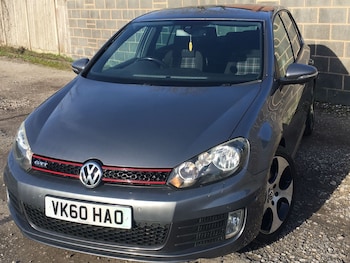 Used Volkswagen Golf 2010 for sale - 77778556: Photo