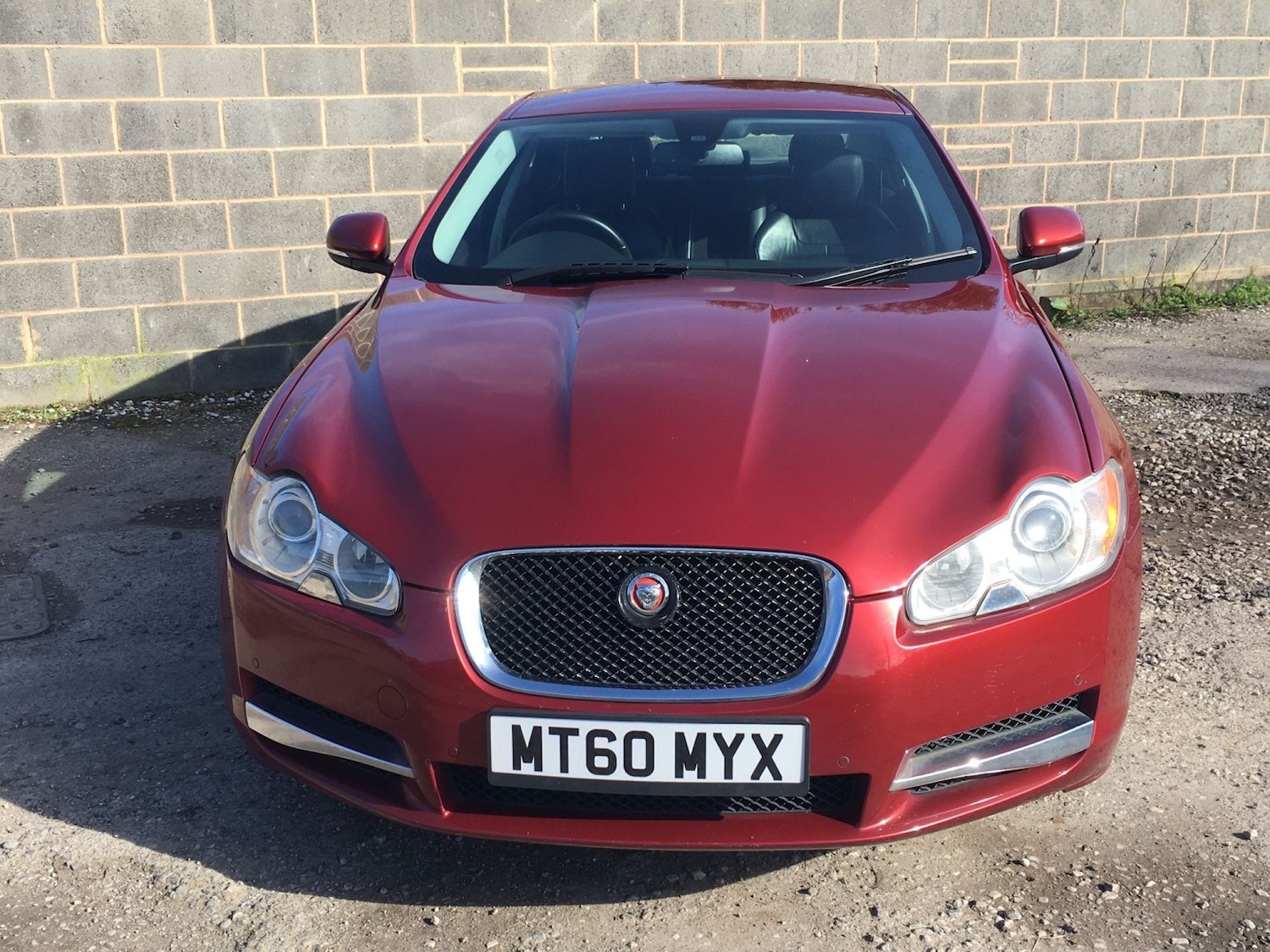 Used Jaguar XF 2011 for sale - 77881146: Photo 2