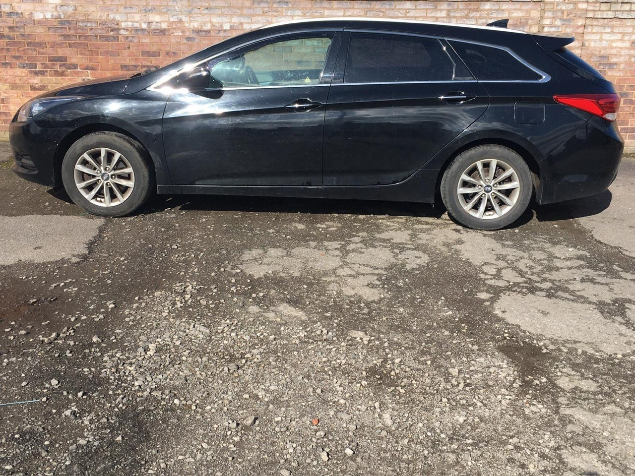 Used Hyundai i40 2015 for sale - 77906525: Photo 3