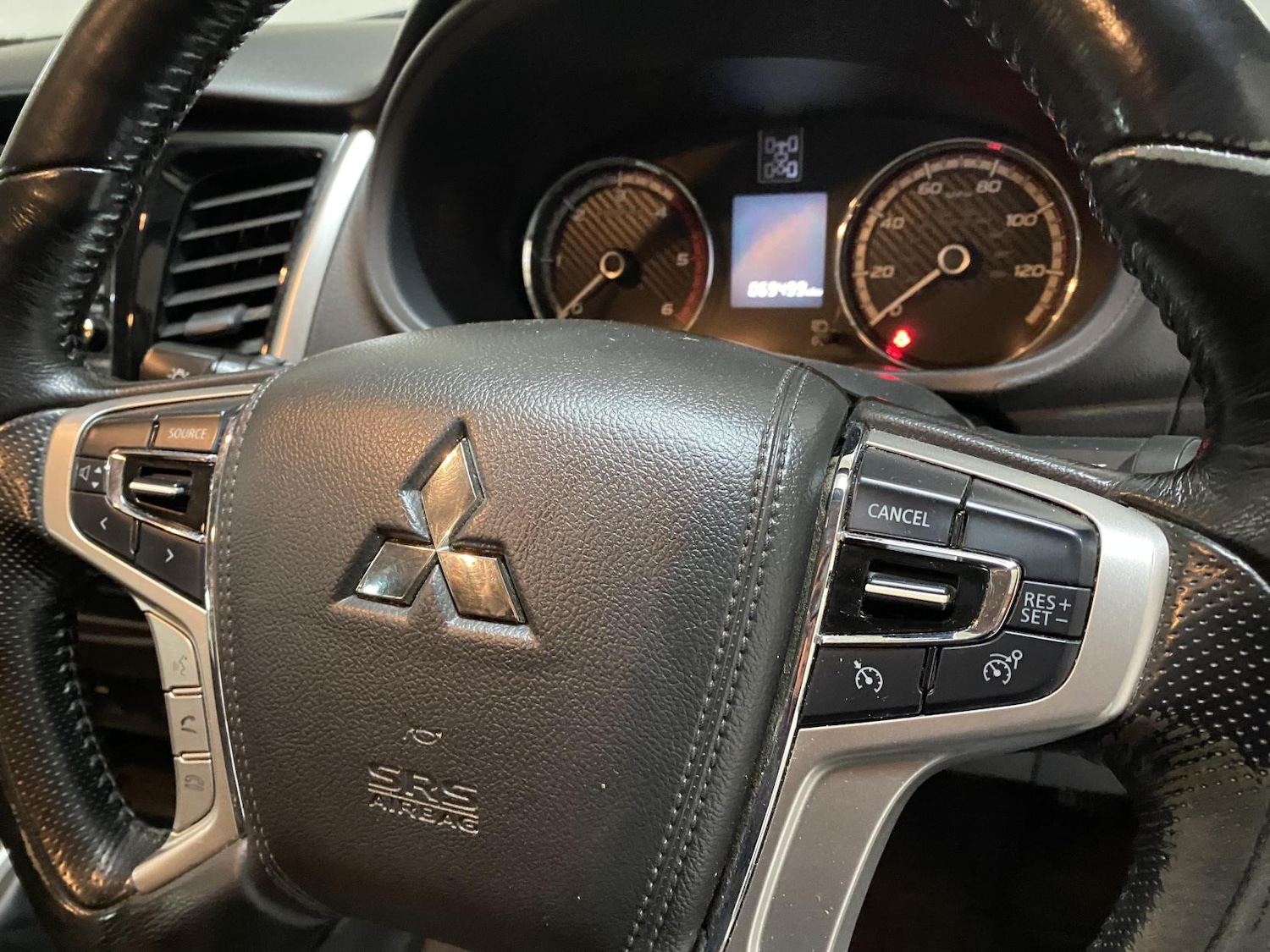 Used Mitsubishi L200 2019 for sale - 76850570: Photo 31