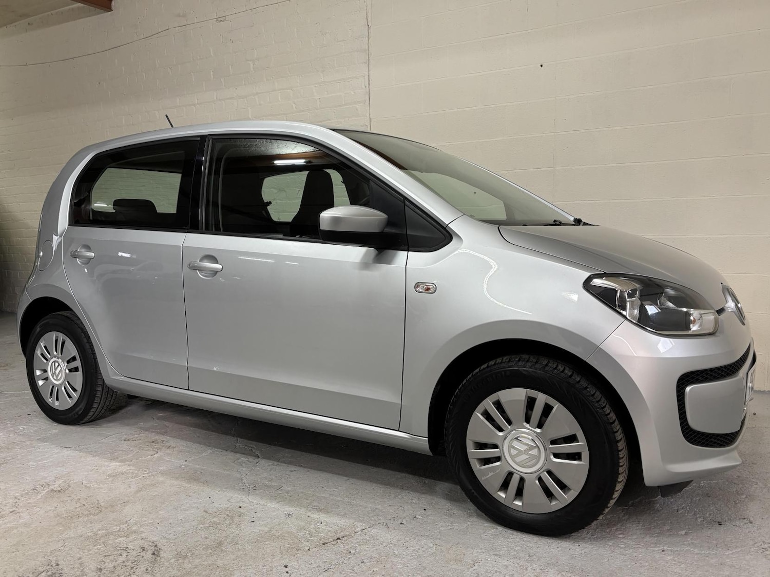 Used Volkswagen up! 2015 for sale - 77048027: Photo 12