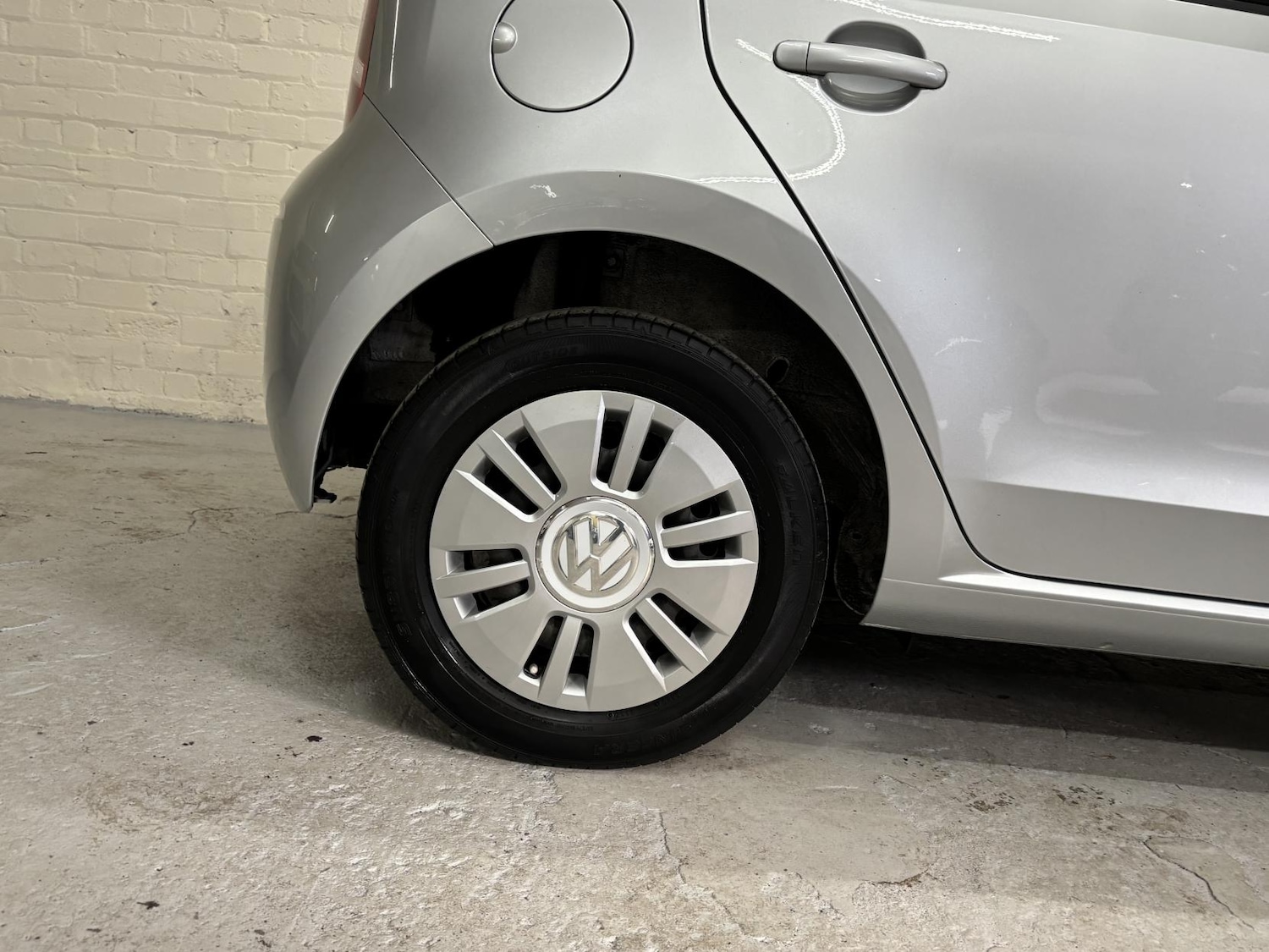 Used Volkswagen up! 2015 for sale - 77048027: Photo 14