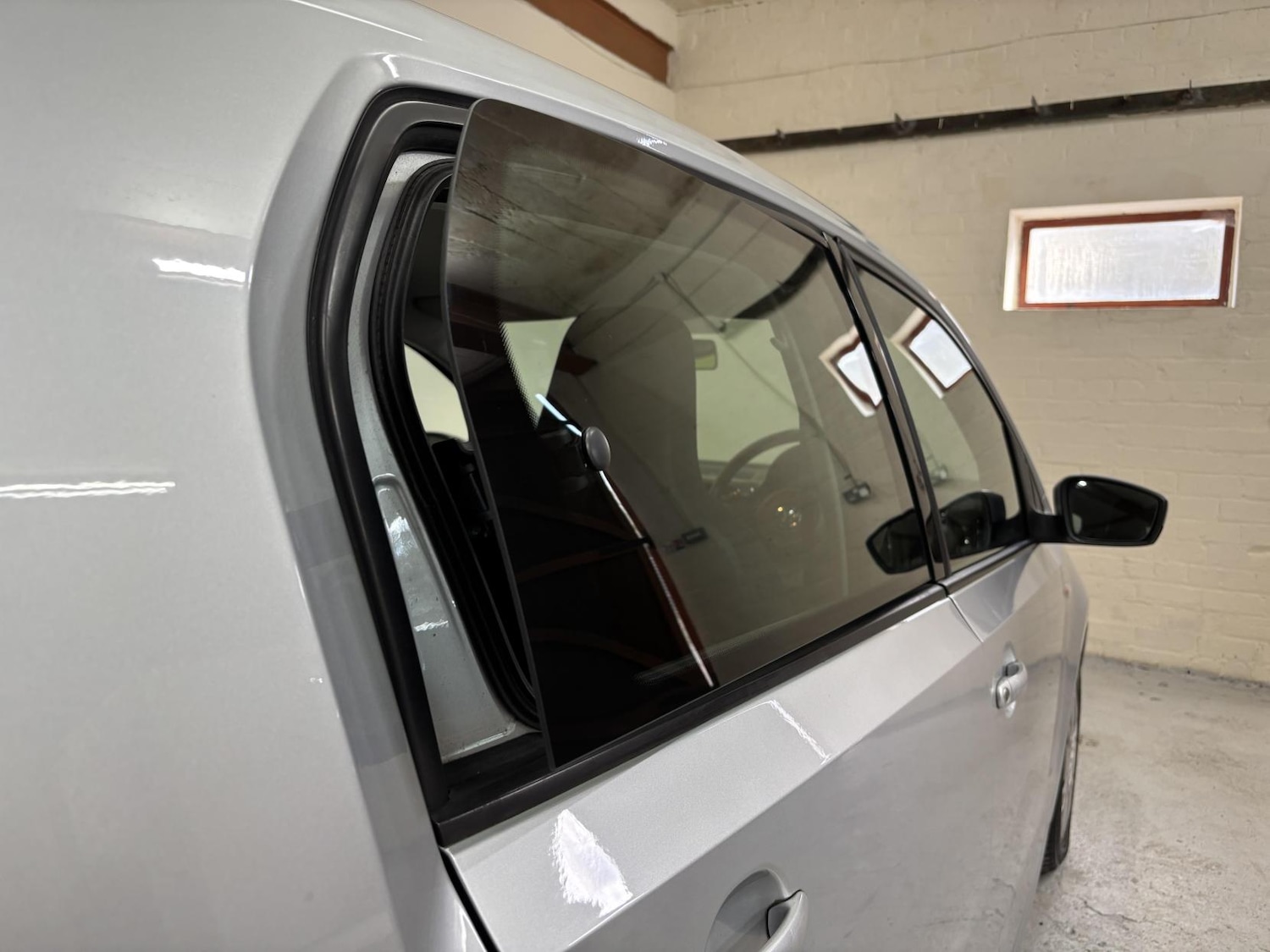 Used Volkswagen up! 2015 for sale - 77048027: Photo 18