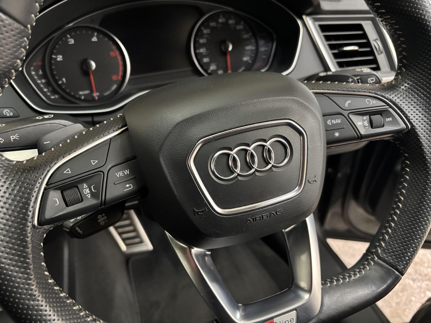 Used Audi Q5 2017 for sale - 77691072: Photo 32