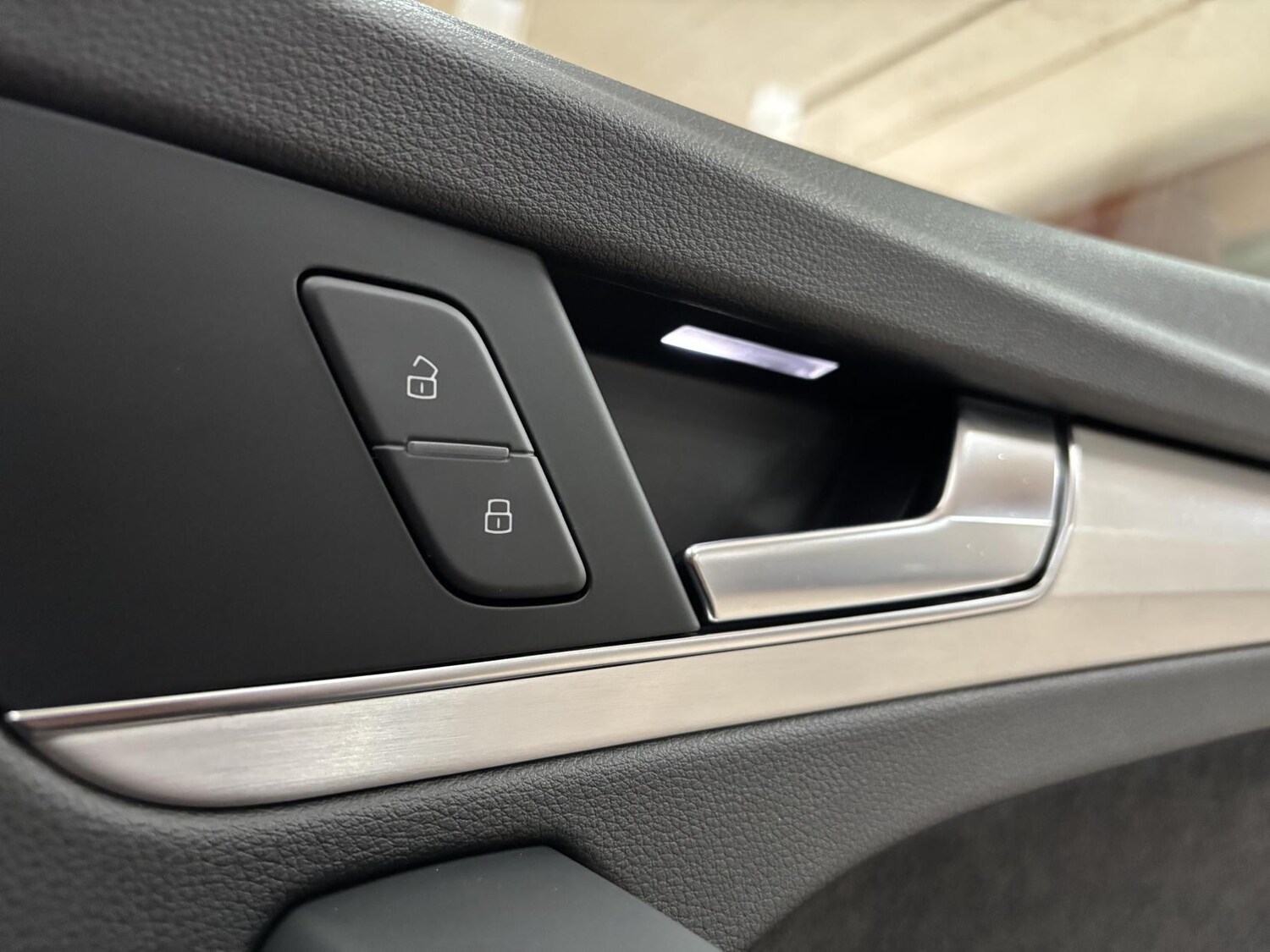 Used Audi Q5 2017 for sale - 77691072: Photo 33