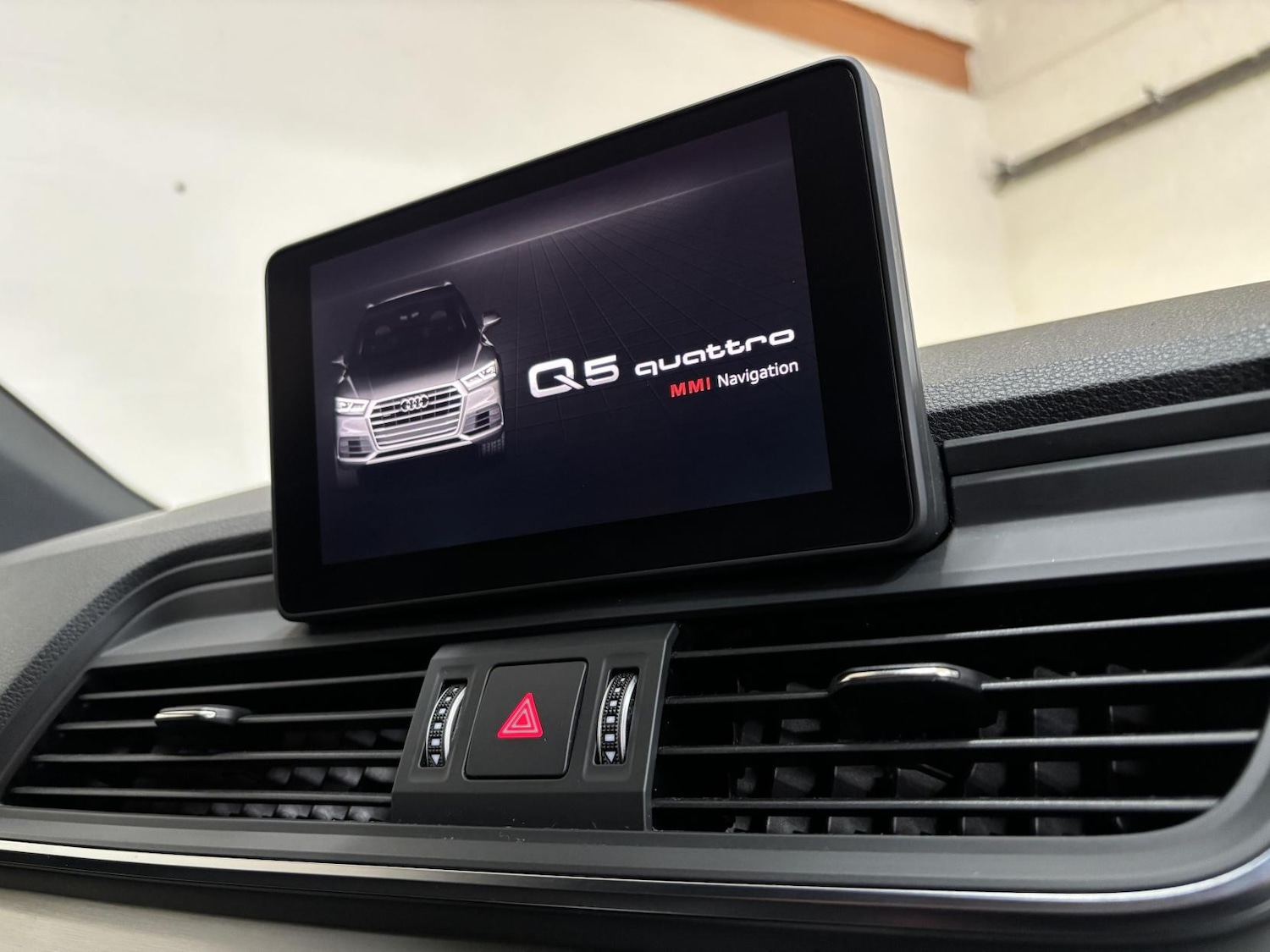 Used Audi Q5 2017 for sale - 77691072: Photo 38