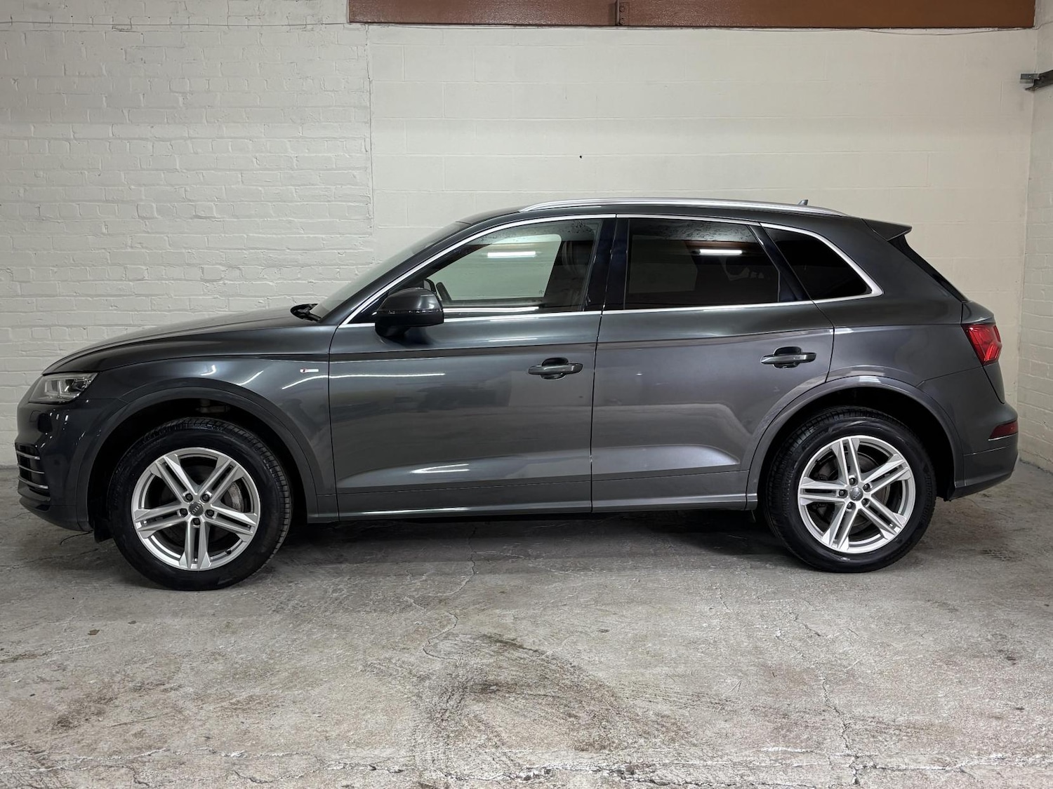 Used Audi Q5 2017 for sale - 77691072: Photo 4