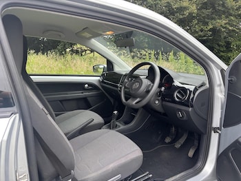 Used Volkswagen up! 2015 for sale - 78973920: Photo