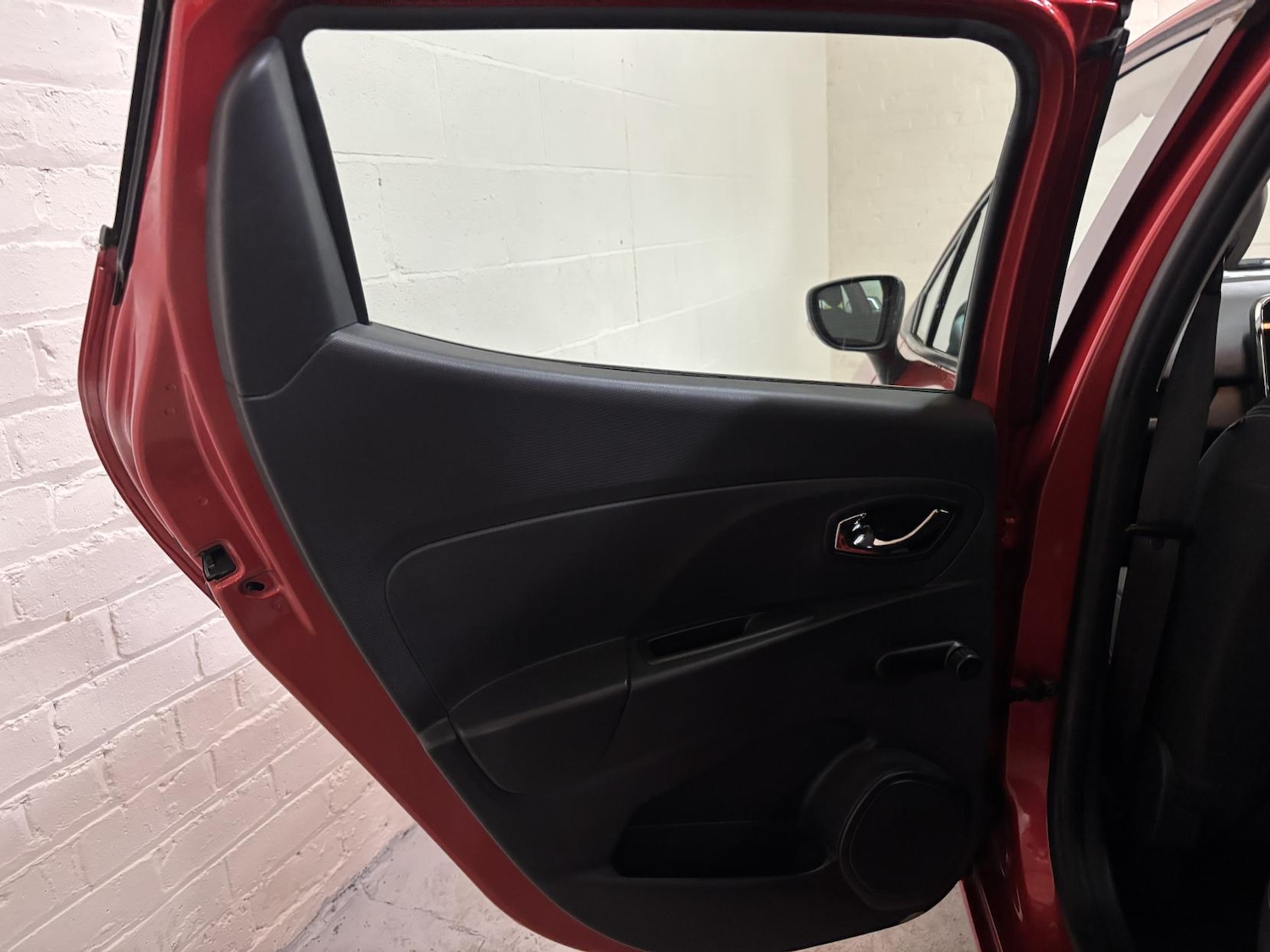 Used Renault Clio 2013 for sale - 77977378: Photo 20