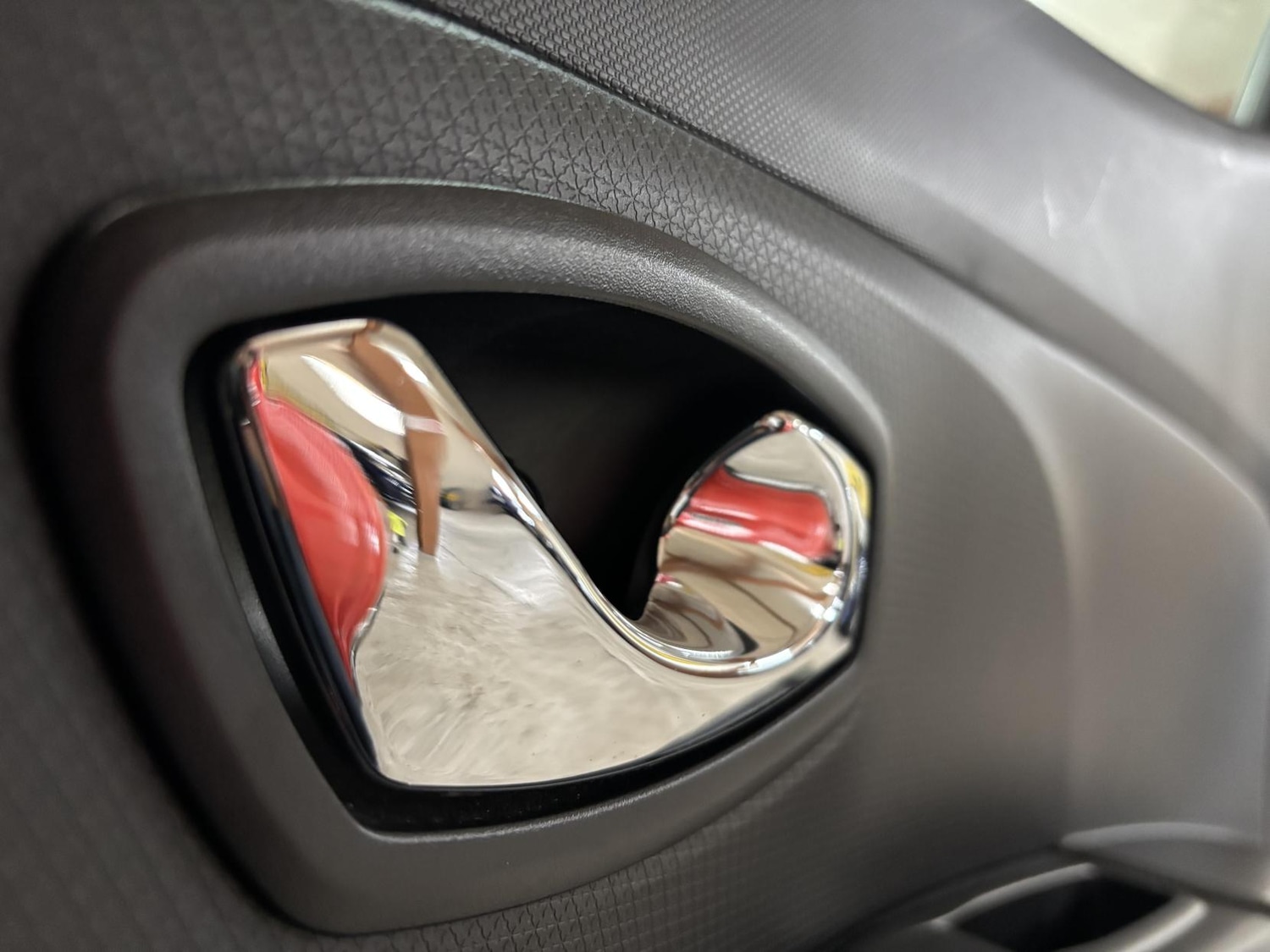 Used Renault Clio 2013 for sale - 77977378: Photo 31