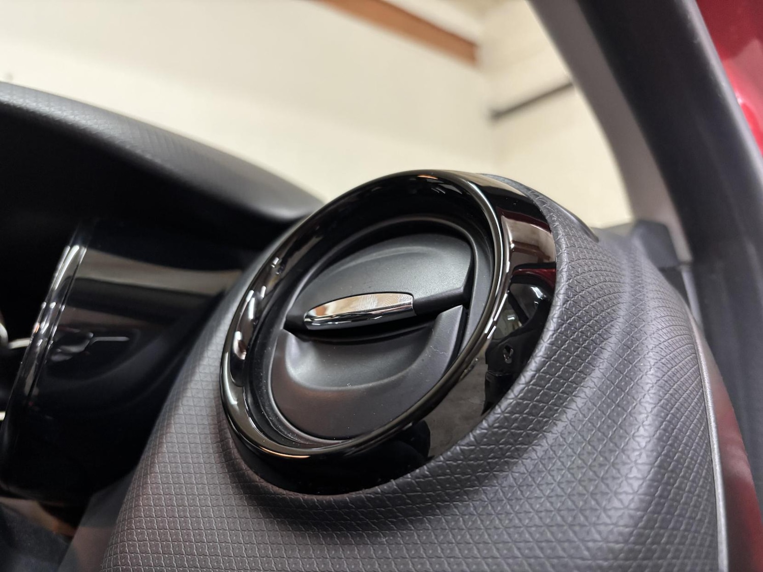 Used Renault Clio 2013 for sale - 77977378: Photo 38