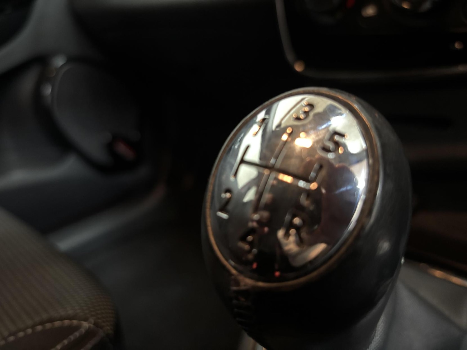 Used Renault Clio 2013 for sale - 77977378: Photo 45